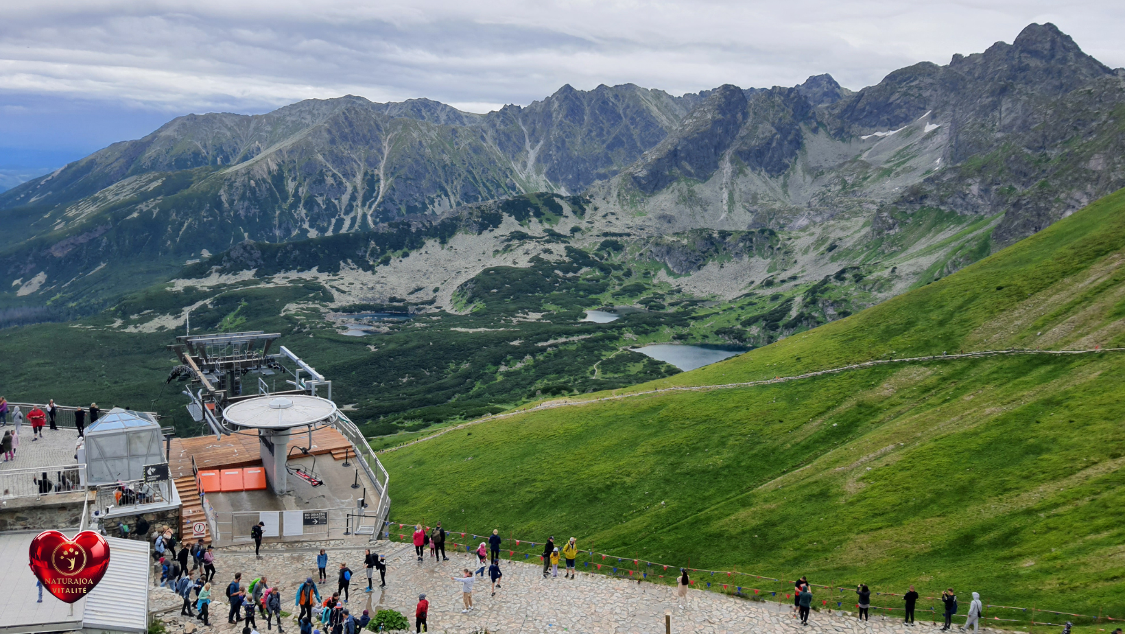 De la Douleur à la Gloire, From Pain to Power Joanna Anna Romanowska naturajoa.com